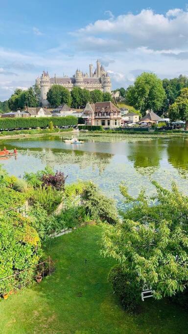 Maison De Charme Avec Vue Sur Chateau Pierrefonds Exterior foto